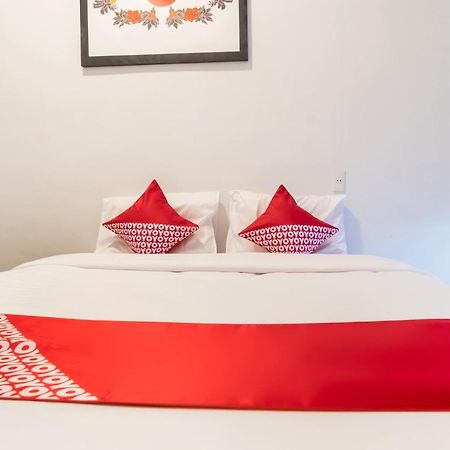 Hotel O Metropolitan Homestay Near Komplek Asia Megamas เมดาน ภายนอก รูปภาพ