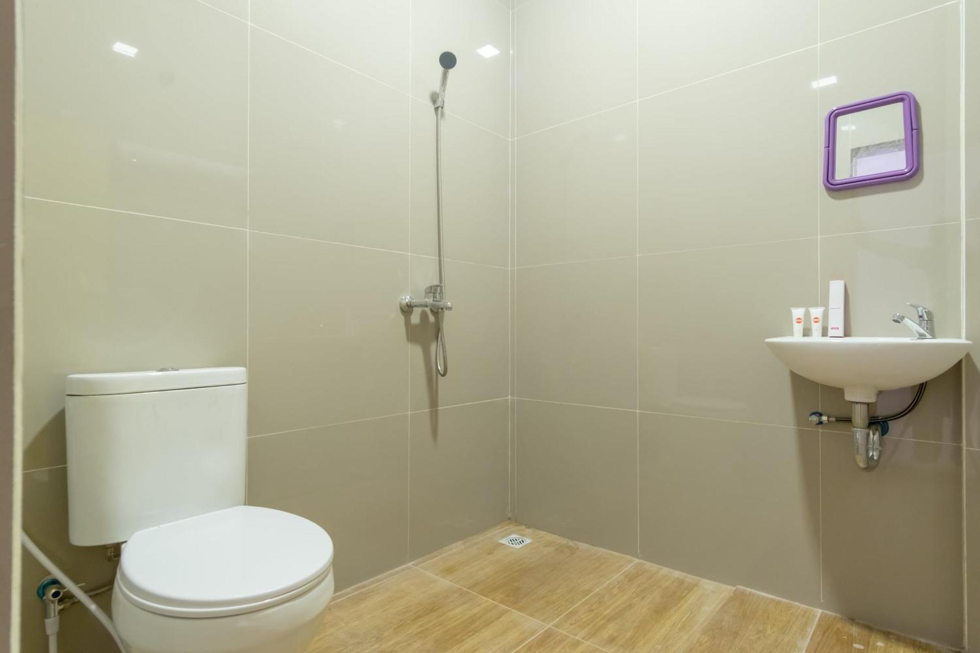 Hotel O Metropolitan Homestay Near Komplek Asia Megamas เมดาน ภายนอก รูปภาพ